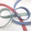 Schr&auml;gband mit H&auml;kelborte uni mint